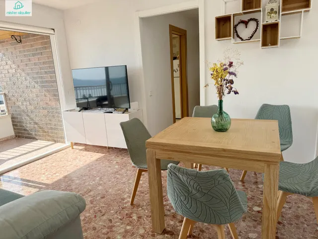 Apartamento 3 habitaciones 92m² en alquiler - 1a linea — 12