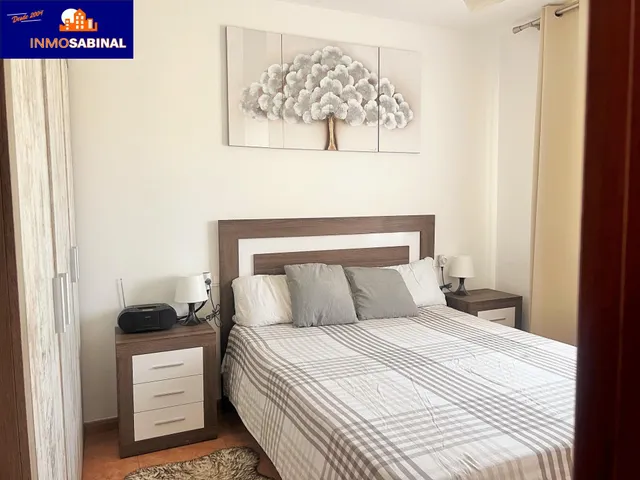 Piso Reformado en Roquetas de Mar: Oportunidad Única con Terraza y Cercanía a la Playa — 26