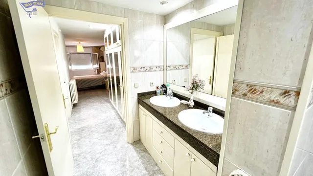 En exclusiva!!! casa ideal para 2 familias en rubi!!!! — 37