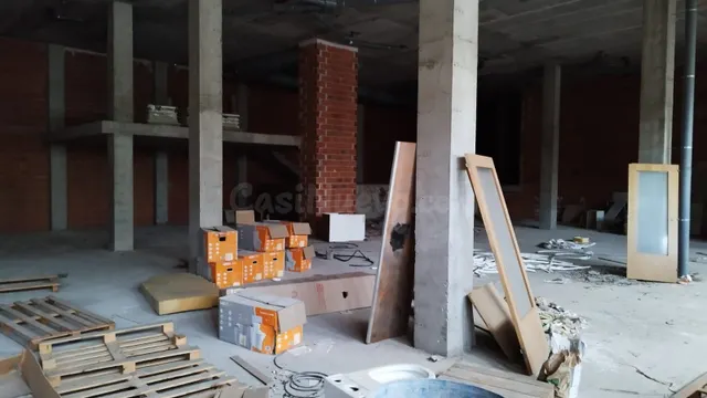 Local comercial 719m² en venta - Area 6 - foto 5