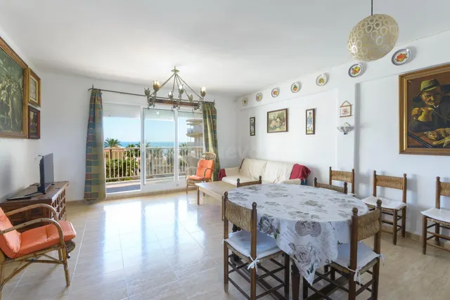 Impresionante Apartamento en Playa Miramar, €210.000 - foto 3