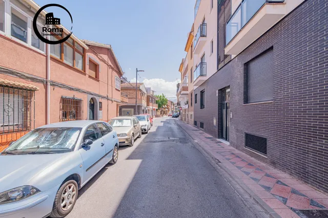 Precioso duplex moderno con patio — 39