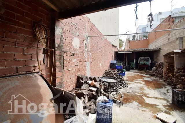 TERRENO URBANO CON MUCHAS POSIBILIDADES — 5