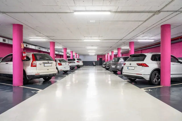 Parking de moto 2m² en alquiler - Eixample — 18