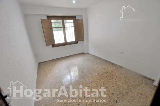 Dos terrazas privadas en esta luminosa planta baja exterior — 14