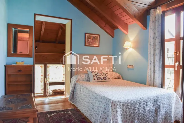 FABULOSA CASA DE PIEDRA TOTALMENTE REFORMADA — 79