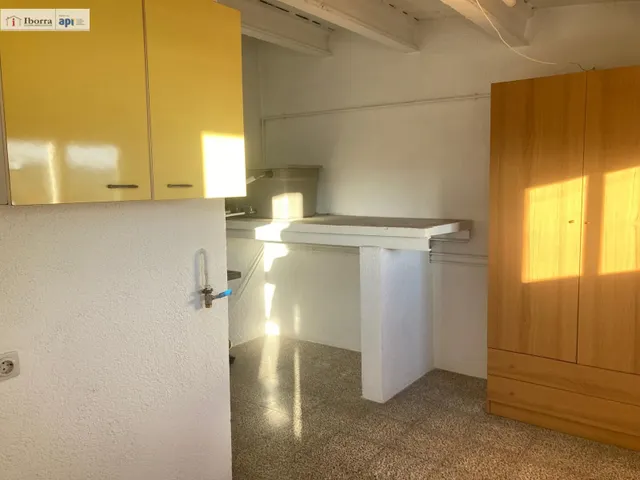 Edificio con local y 2 viviendas en Tordera — 6