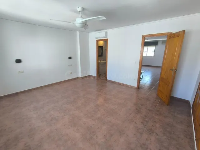 PRECIOSO PISO EN ZONA DE LAS ESCLAVAS GANDIA (VALENCIA) - foto 5