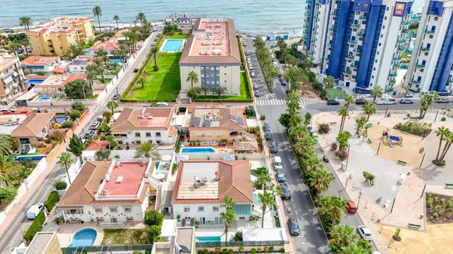 Casa 3 habitaciones 216m² en venta - Punta Prima — 40