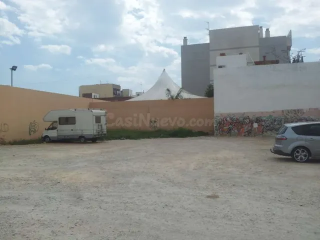 Terreno urbanizable de 307m2 en Benicarló - foto 2