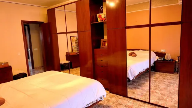 Chalet 5 habitaciones 214m² en venta - Barri de l hostal — 13