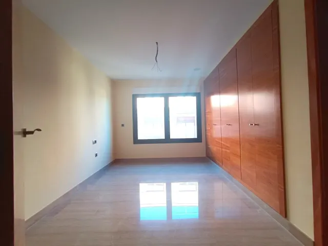 Pisos de lujo a estrenar  en el Centro de Gandia para gente FASHION — 13