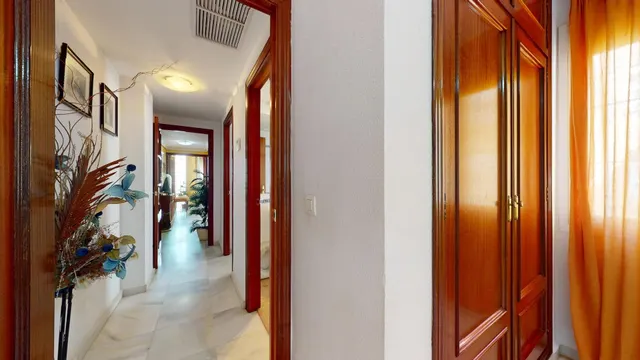 Encantador Piso en zona Fuente de la Salud — 30