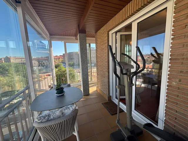 Piso 4 habitaciones 256m² en alquiler - Reconquista — 34