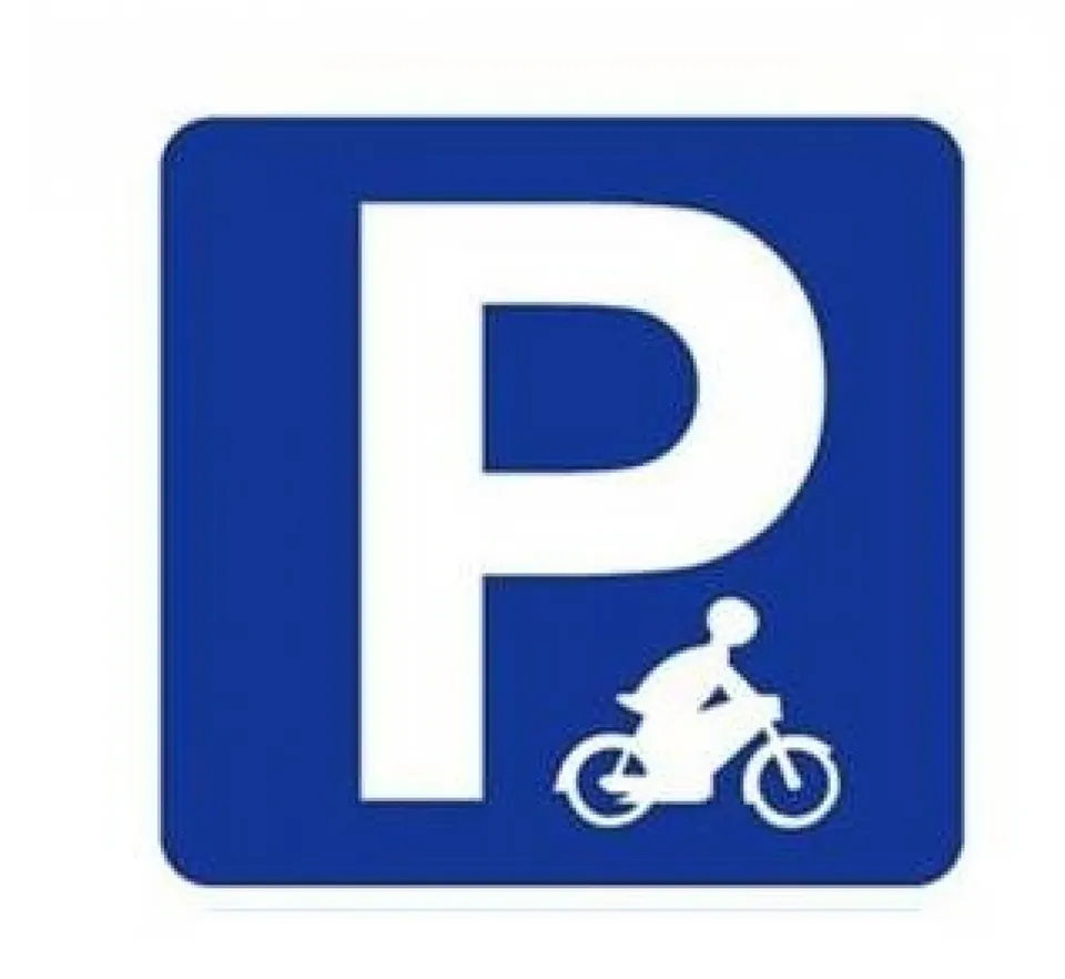 PLAZA DE PARKING EN ALQUILER PARA MOTO