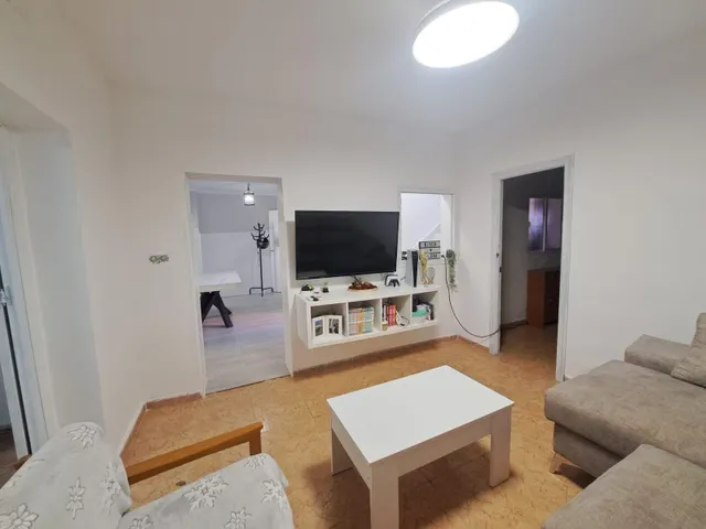 Casa de una sola planta con patio y azotea independiente en El Arenal — 11