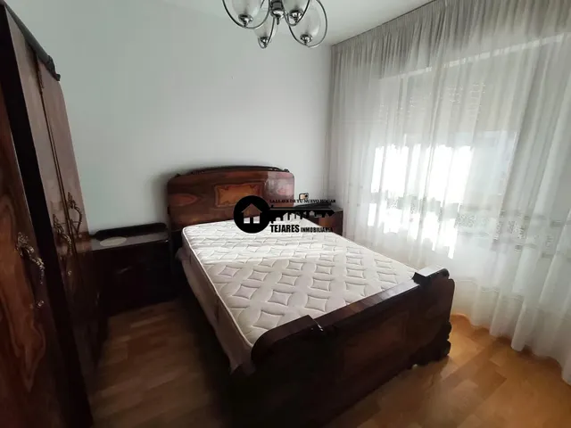 Inmobiliaria tejares vende estupendo piso en zona ensanche — 16