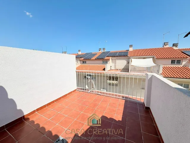 Adosado en venta en picaña – 4 terrazas, garaje y 5 dormitorios – 483.000 € — 95