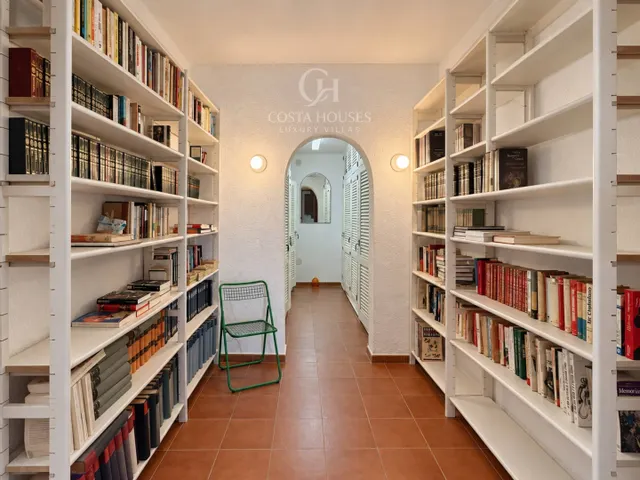 VILLA JARDI · DOBLE PARCELA, JARDINES MADUROS Y VISTAS AL MONTGÓ EN EL TOSALET JÁVEA — 14