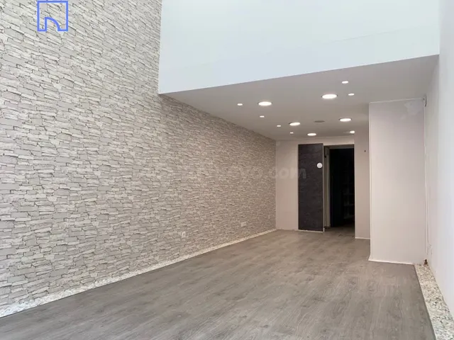 Local Comercial en Zona Centro; 650€