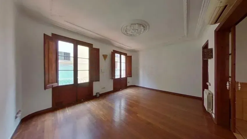 Venta de Piso en Calle Agla Barcelona (Barcelona)