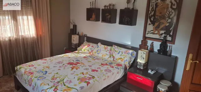 Elegante chalet con maravilloso jardín y vistas privilegiadas. — 10