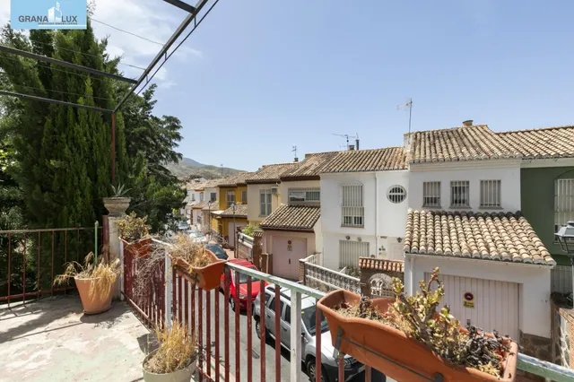 CHALET INDEPENDIENTE CON GRAN POTENCIAL DE EDIFICACIÓN EN CENES DE LA VEGA — 10