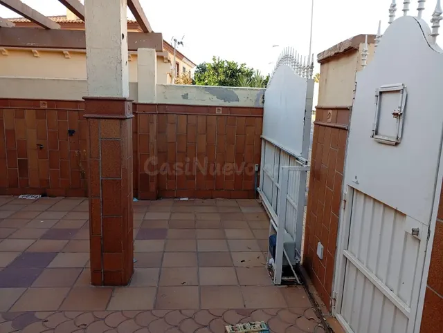CHALET ADOSADO EN VENTA – ALGECIRAS VENTA FLASH — 4