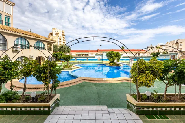 EXCLUSIVO ESTUDIO CON VISTAS FRONTALES AL MAR — 17