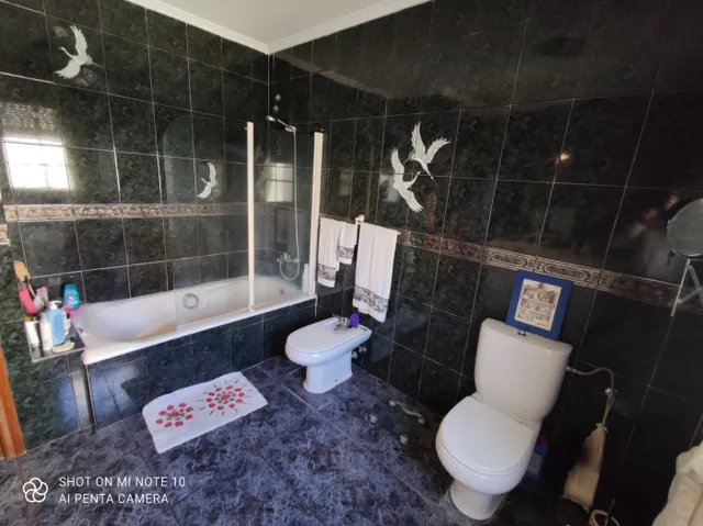 IMPRESIONANTE CHALET EN EL CENTRO DE VENDRELL — 28