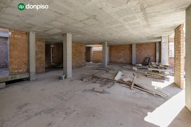 EDIFICIO en Güejar Sierra — 24