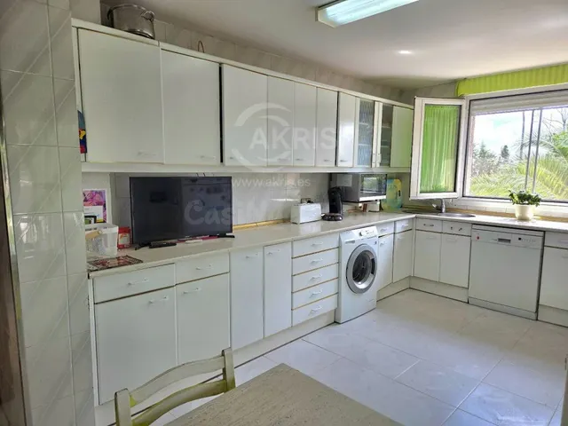 Chalet Independiente en Olias Del Rey — 15