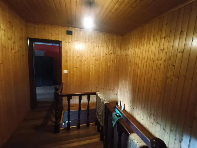 Casa y negocio en Mera de Arriba, Ortigueira. — 12