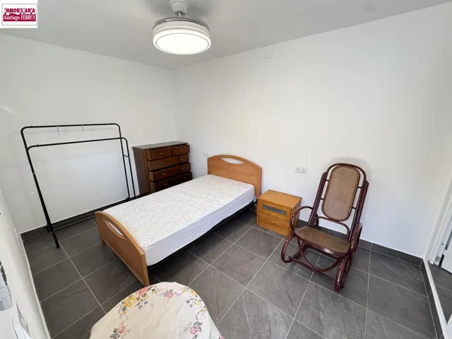 VENTA DE CASA EN BENIFAIO (VALENCIA)   CENTRICA — 39