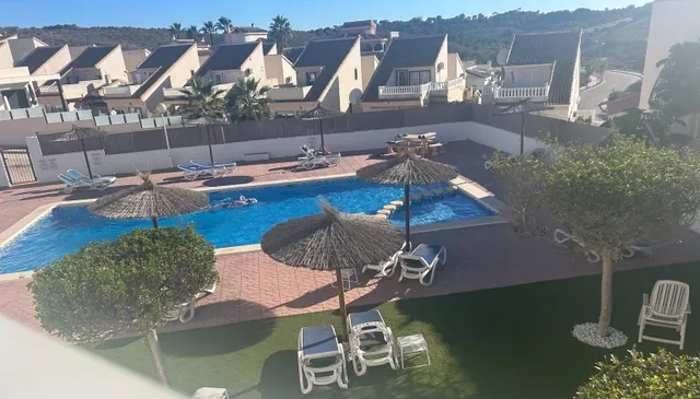 Casa 3 habitaciones 90m² en venta - Ciudad Quesada - foto 2