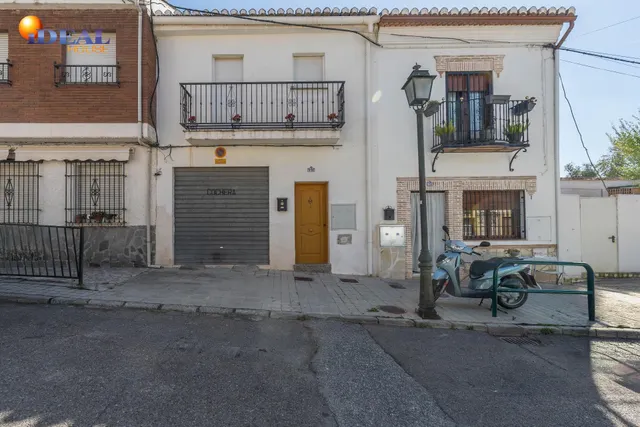 Encantadora casa en El Fargue, Granada. — 44