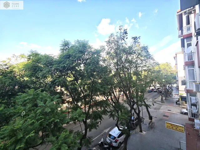 VIVA LA ESENCIA DE UN BARRIO AUTÉNTICO DE MÁLAGA — 15