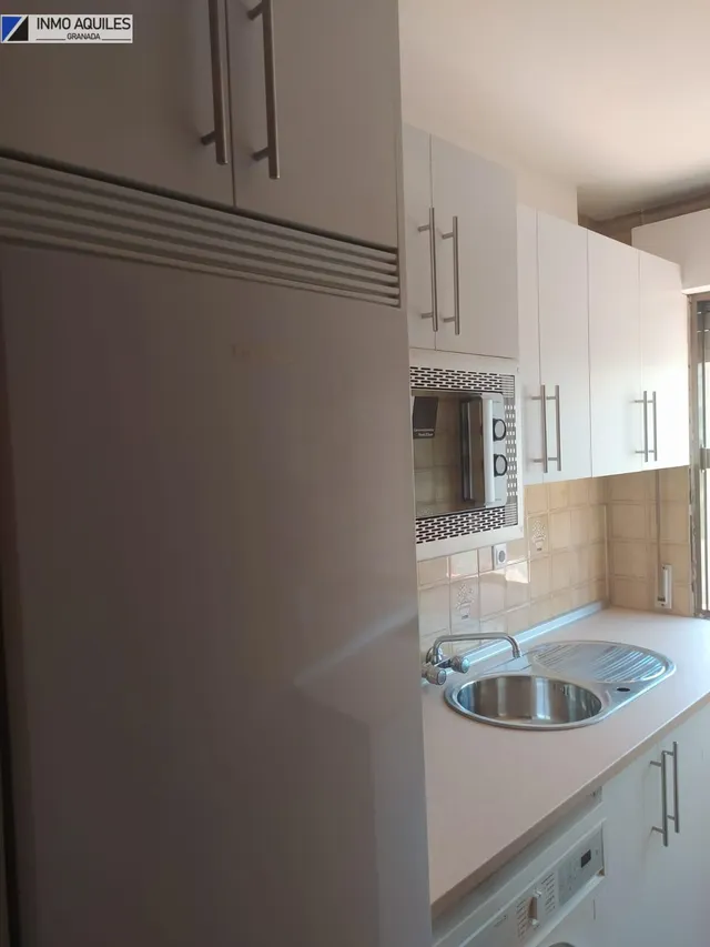 Apartamento en Granada con parking incluido — 7