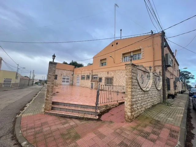 SALÓN DE BODAS Y RESTAURANTE EN VENTA - foto 3
