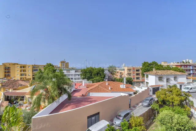 Chalet 5 habitaciones 471m² en venta - Marbella - foto 3