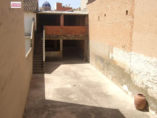 CASA EN VENTA EN LA CALLE VALENCIA DE BENIFAIO — 6