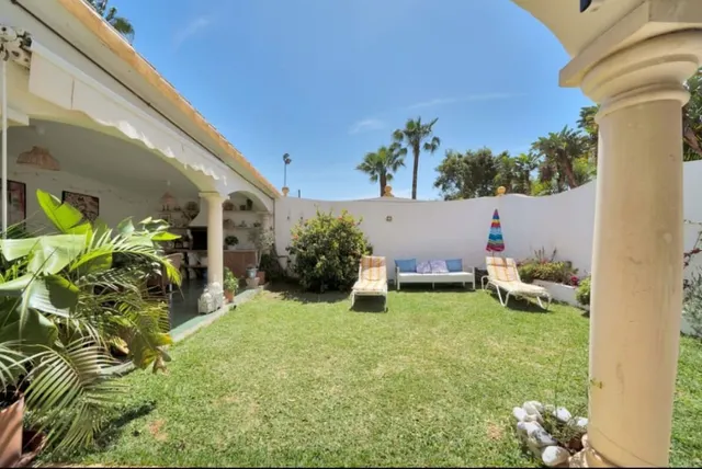Villa 5 habitaciones 290m² en alquiler - Marbella — 9