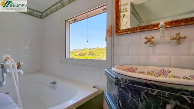 CHALET DE 280 M2 CON 1.600 M2 DE PARCELA, PISCINA Y 3 SUITES EN LA CLOSA – VINARÒS — 33