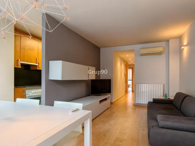 ÁTICO DÚPLEX CON TERRAZA PRIVADA JUNTO A RICARD VINYES — 16