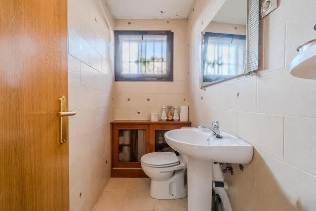 Precioso chalet adosado de cinco dormitorios y tres baños en el PAU de Carabanchel — 37