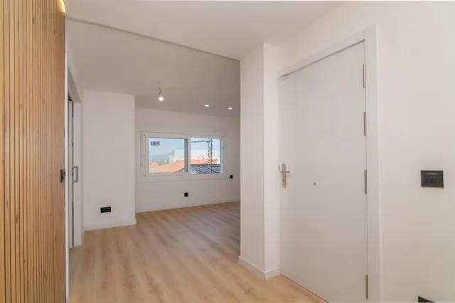 Piso de 3 habitaciones reformado al lado del Colegio Oms i de Prat. — 19
