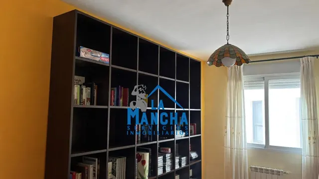 *320.000€* inmobiliaria la mancha vende piso en el centro de Albacete-carretas — 30