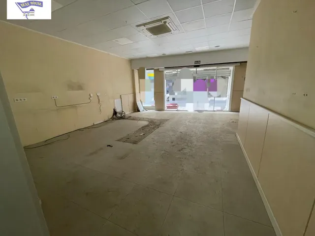 LOCAL EN LA ZONA MÁS COMERCIAL DE ALBACETE — 5