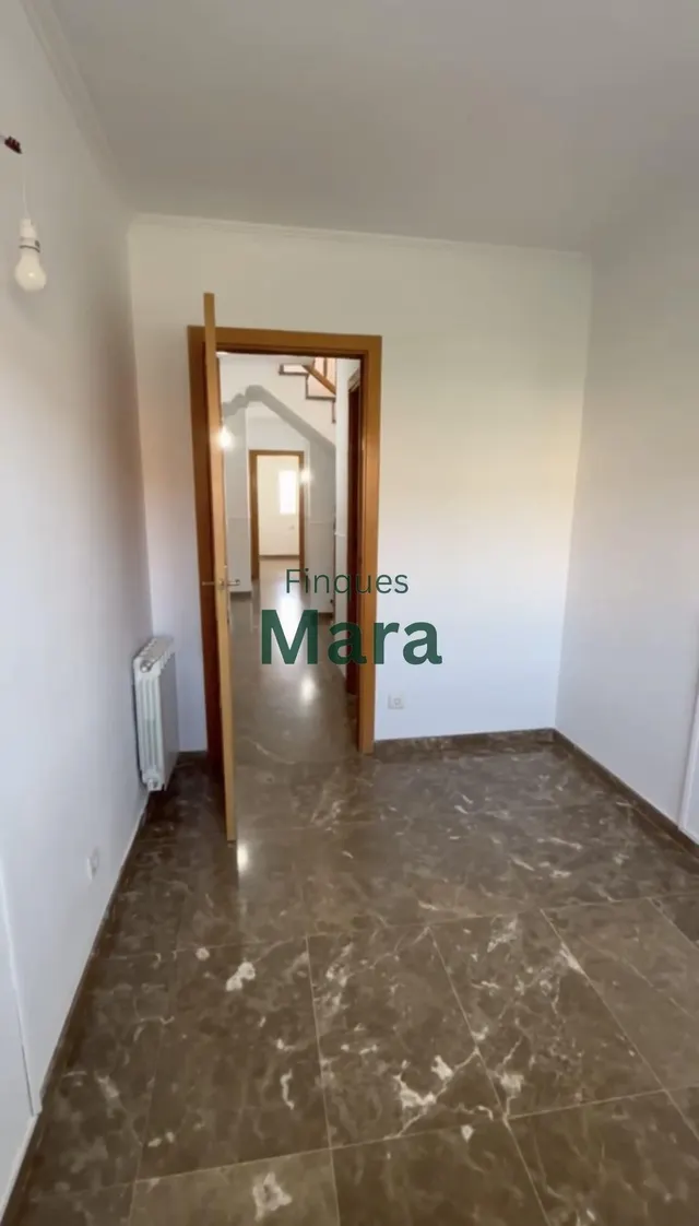 ¡¡¡ÁTICO DUPLEX AMPLIO, LUMINOSO Y CON UNAS VISTAS QUE TE VAN A SORPRENDER!!! — 32