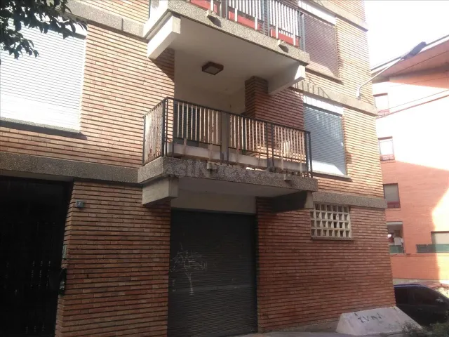 Venta piso en Barbastro (Huesca) - foto 2